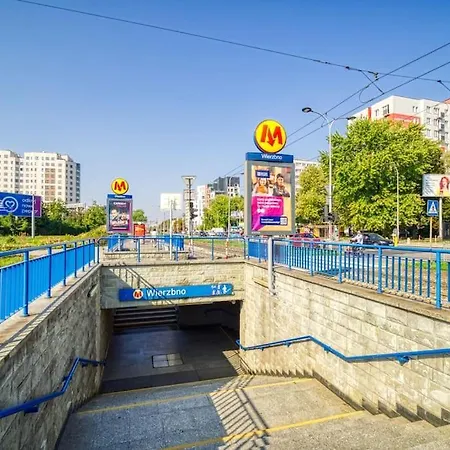 Apartament Mokotow Wierzbno アパート ワルシャワ